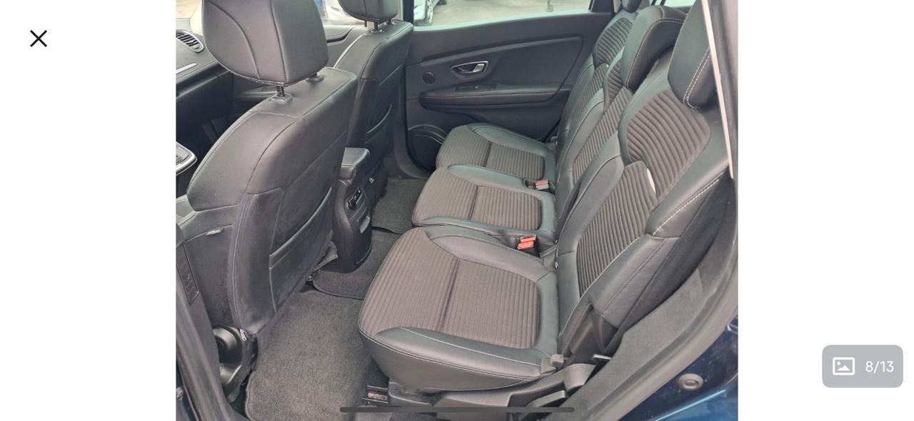 Renault Grand Scenic 7 posti 5 anni di garanzia
