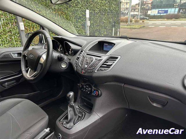 FORD Fiesta 5 porte IMPIANTO GPL DELLA CASA MADRE BEN TENUTA!!