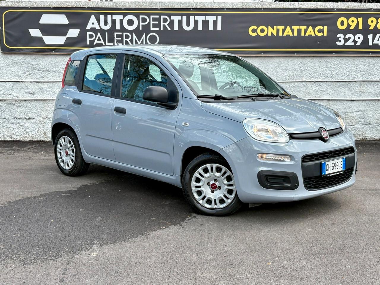 99.000 KM Fiat Panda 1.0 FireFly S&S Hybrid