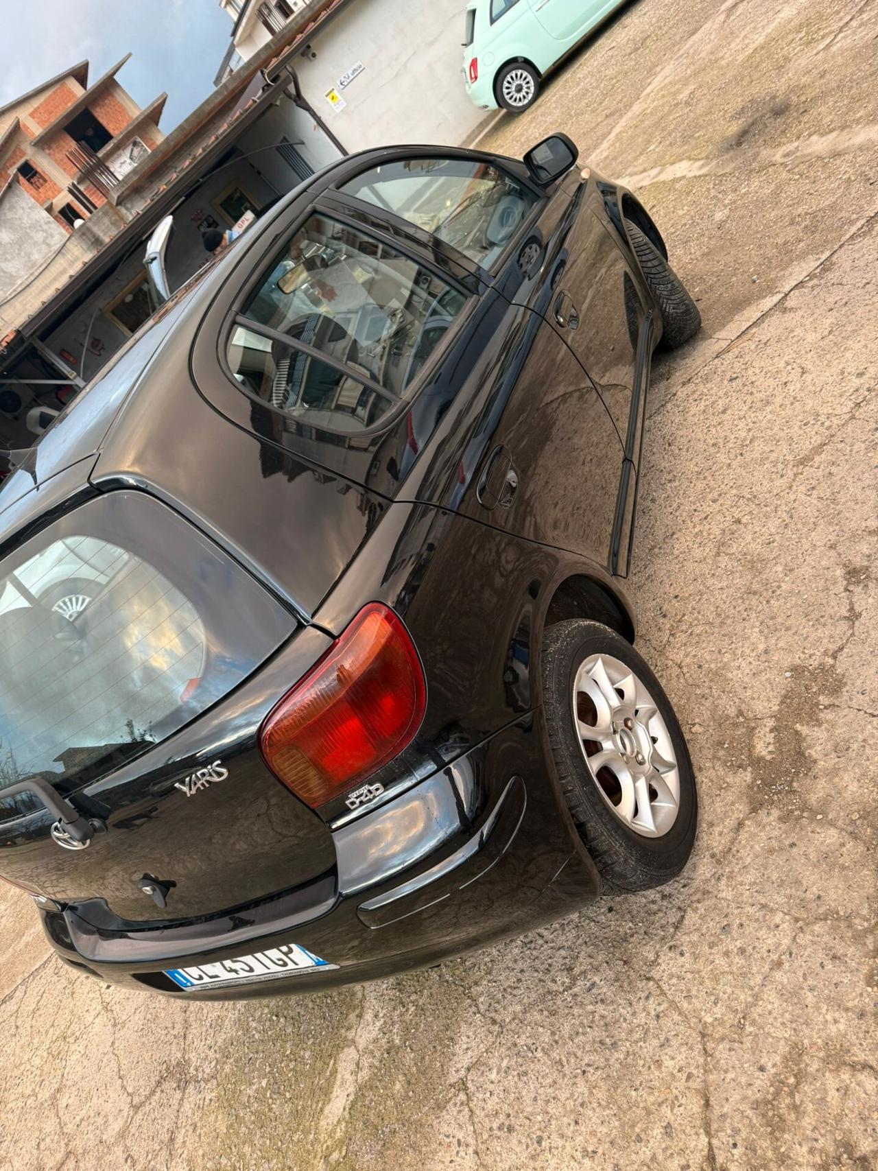 Toyota Yaris 1.4 tdi D-4D cat 5 porte Sol '03