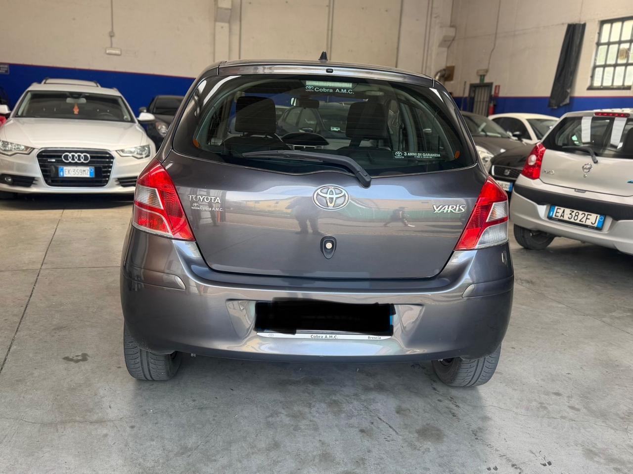 Toyota Yaris 1.0 5 porte Now GPL unico proprietario