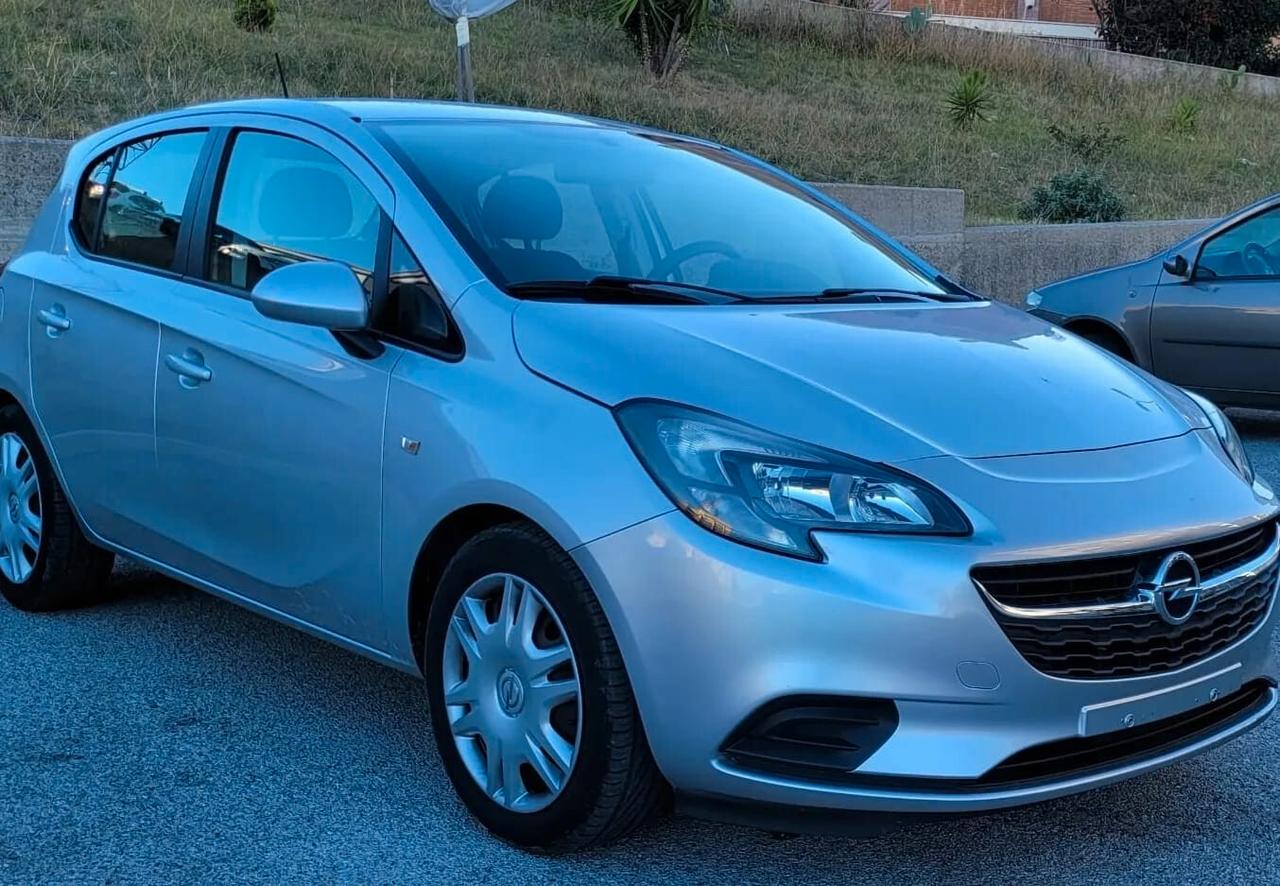 Opel Corsa 1.2 5 porte GPL