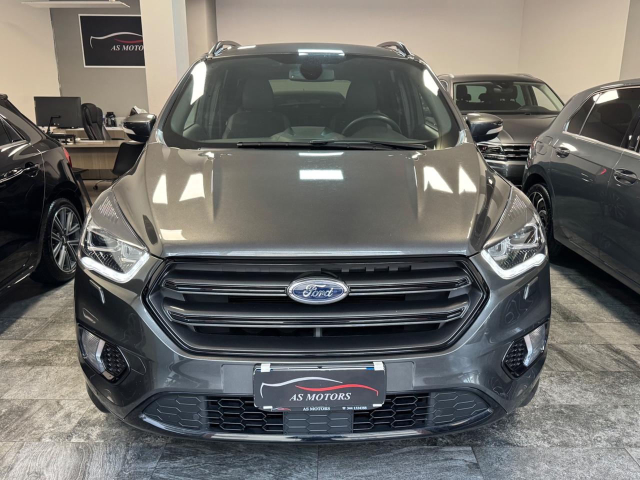 Ford Kuga 2.0 TDCI ST LINE DA VETRINA