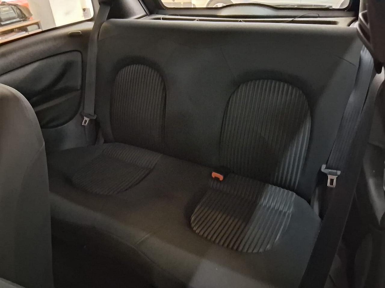 Lancia y 1.2 8V 60cv Ok Neopatentati