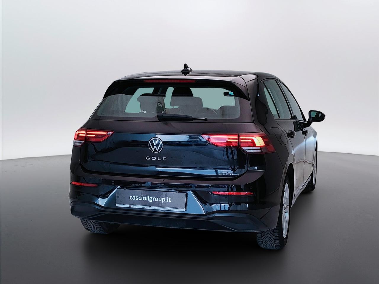VOLKSWAGEN Golf VIII 2020 - Golf 1.0 etsi evo Life 110cv dsg