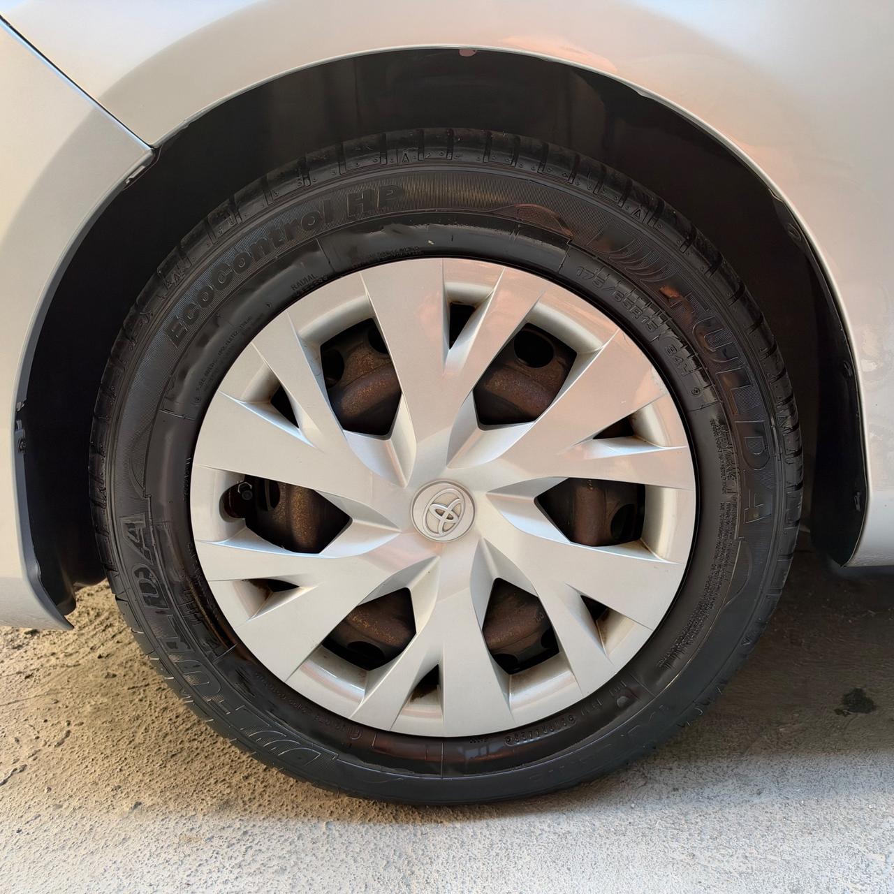 Toyota Yaris 1.5 Hybrid 5 porte Active