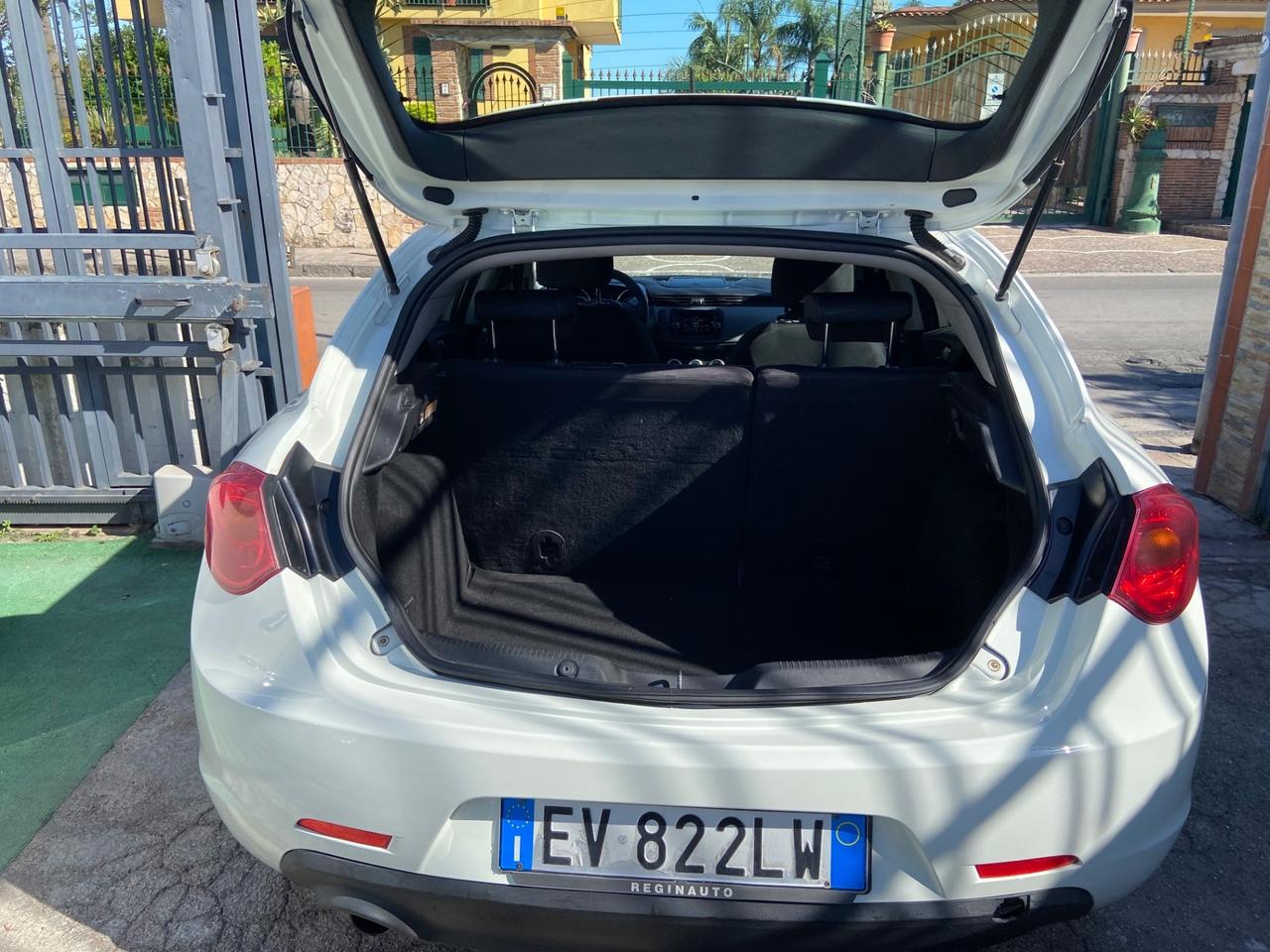 Alfa Romeo Giulietta 1.6 JTDm-2 105 CV Progression