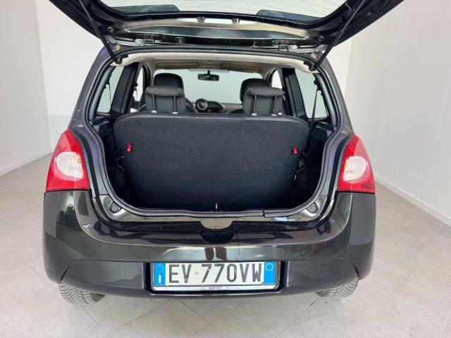 RENAULT Twingo 1.2 16V Night&Day
