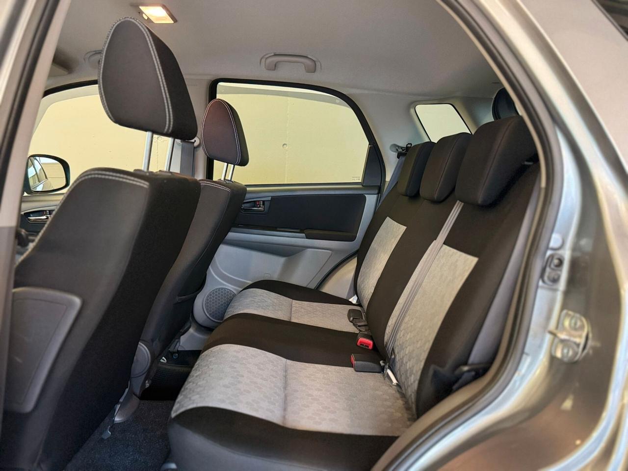 Suzuki SX4 1.6 16V 4WD Style