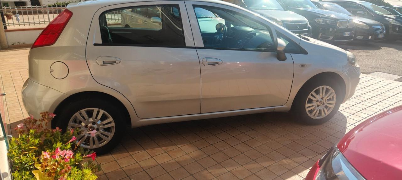 Fiat Punto 1.2 8V 5 porte Street