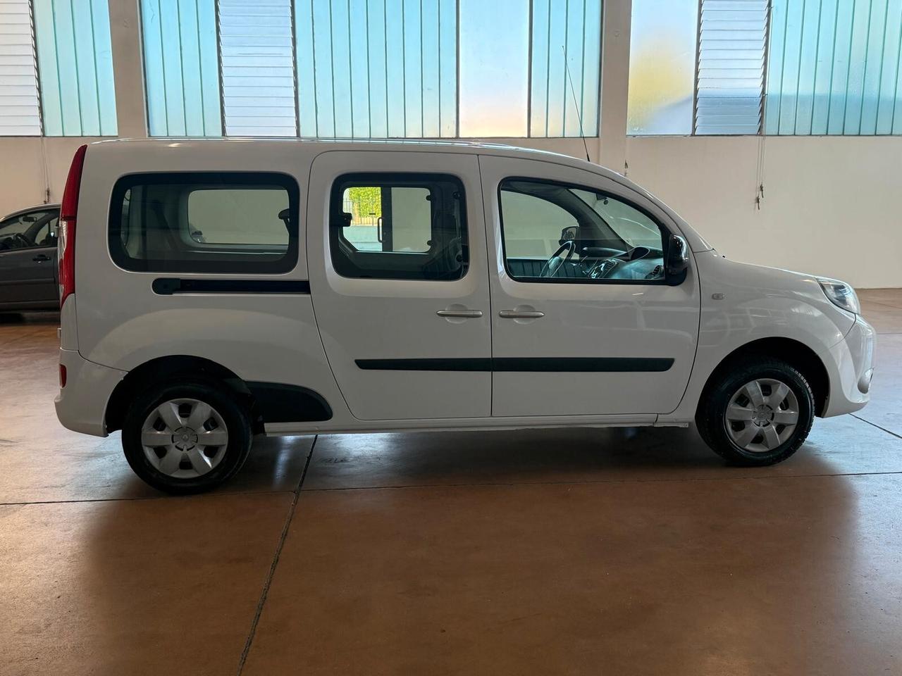 Renault Kangoo 1.5 dCi 90 cv 7 POSTI