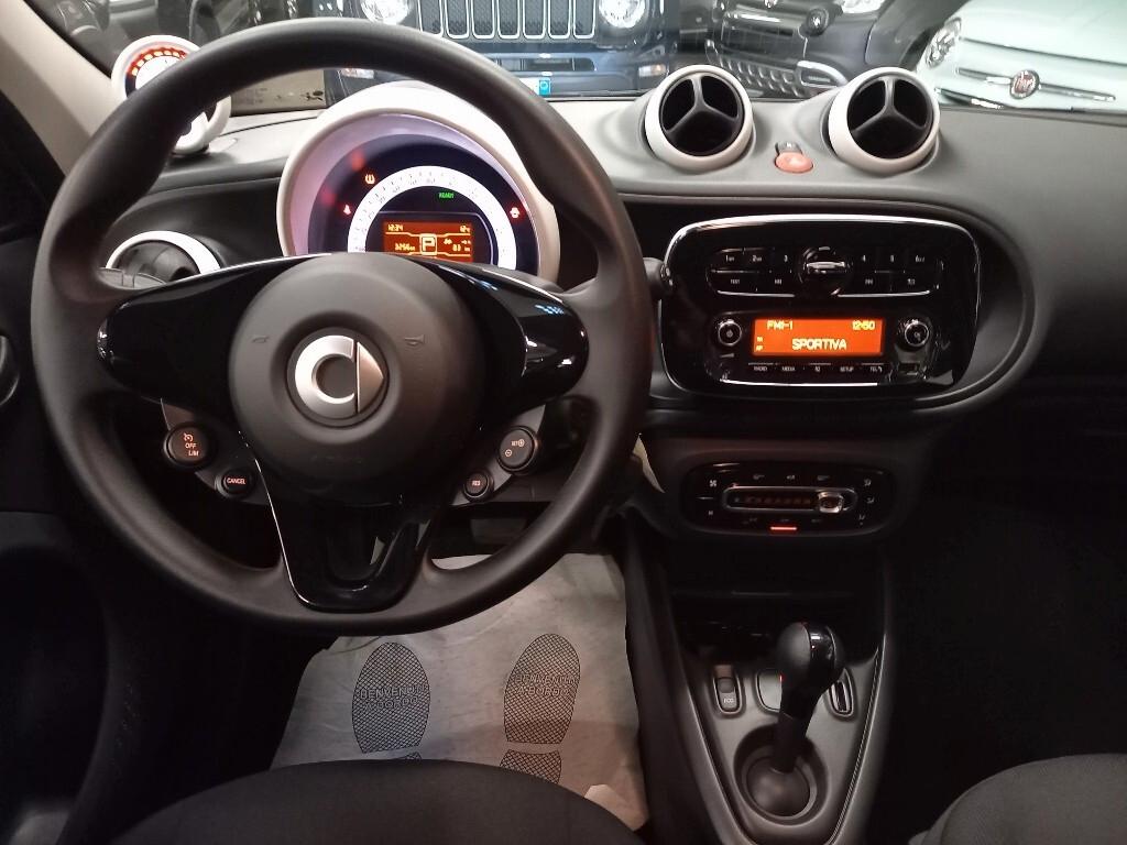 Smart ForFour EQ Pure