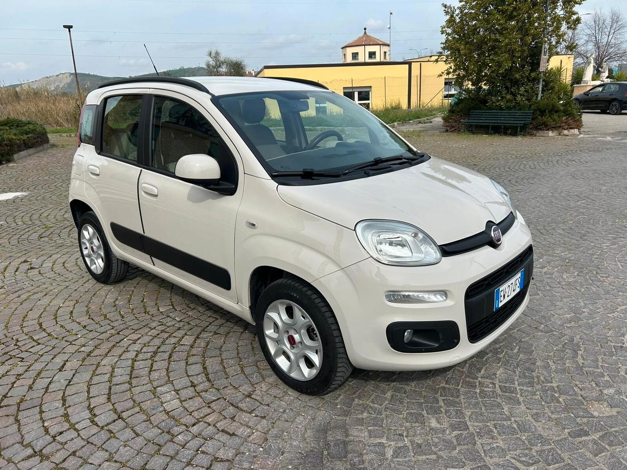 Fiat Panda 0.9 Benzina - Metano Lounge