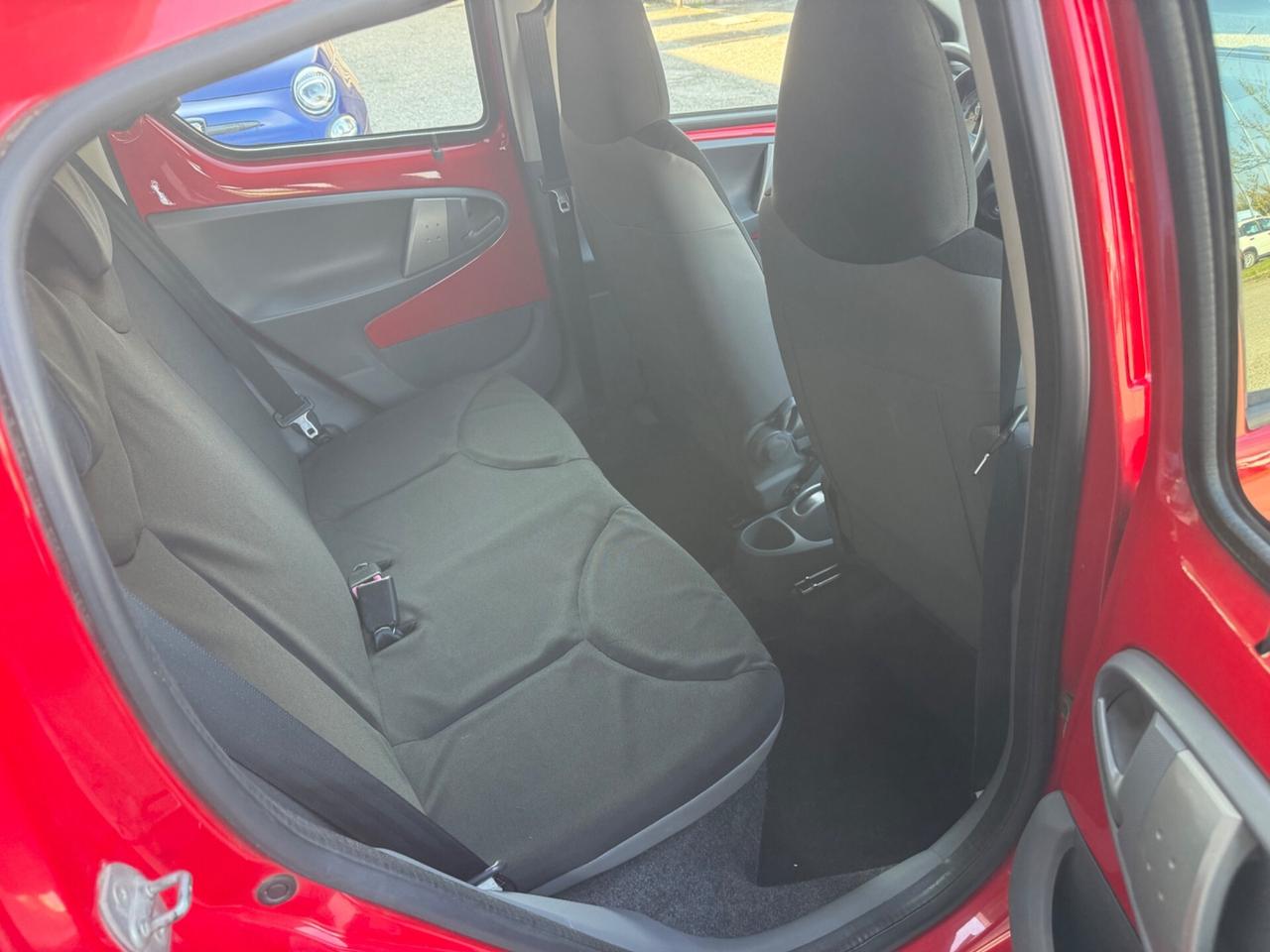 Toyota Aygo 1.0 12V VVT-i 5 porte