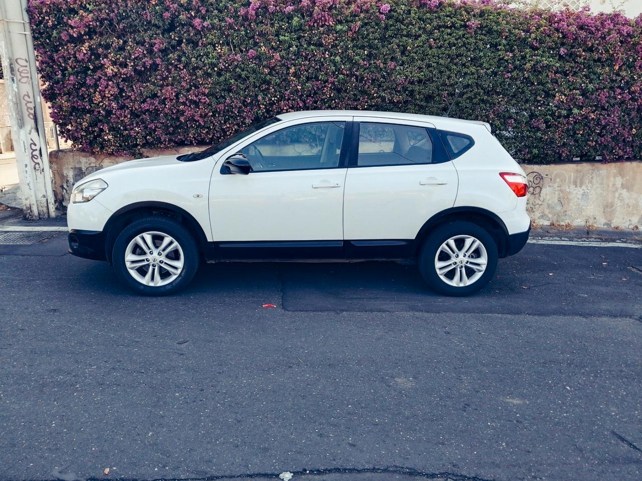 Nissan Qashqai 1.5 dCi DPF Tekna