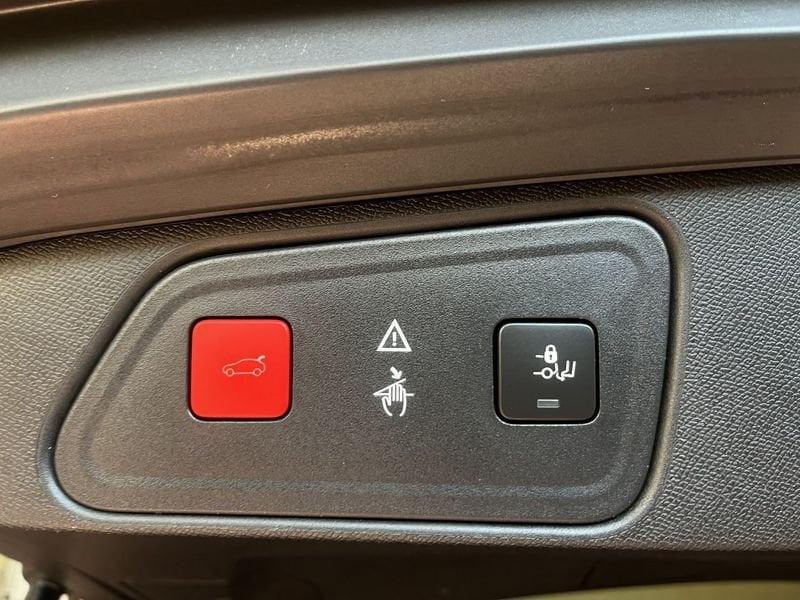 Peugeot 3008 3008 2.0 bluehdi GT s&s 180cv eat8