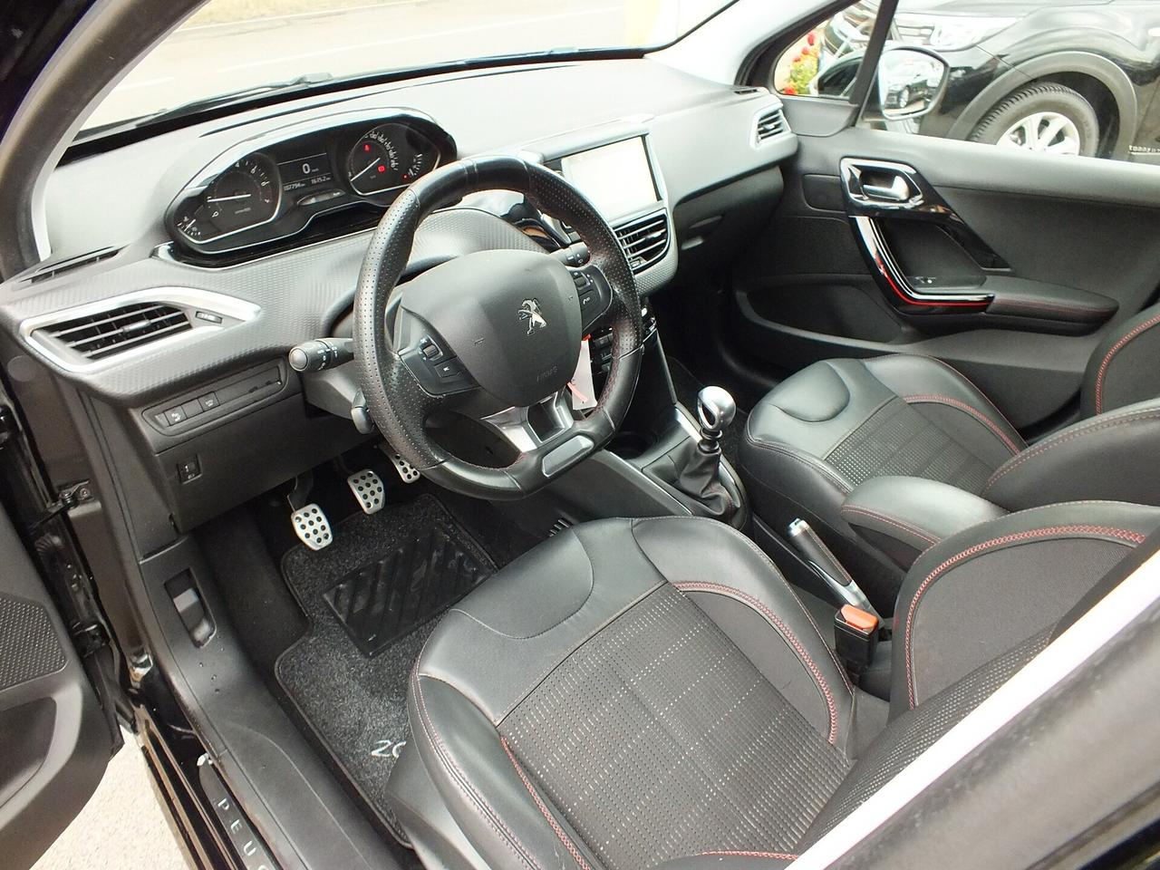 PEUGEOT 208 TURBO 110CV GT-LINE