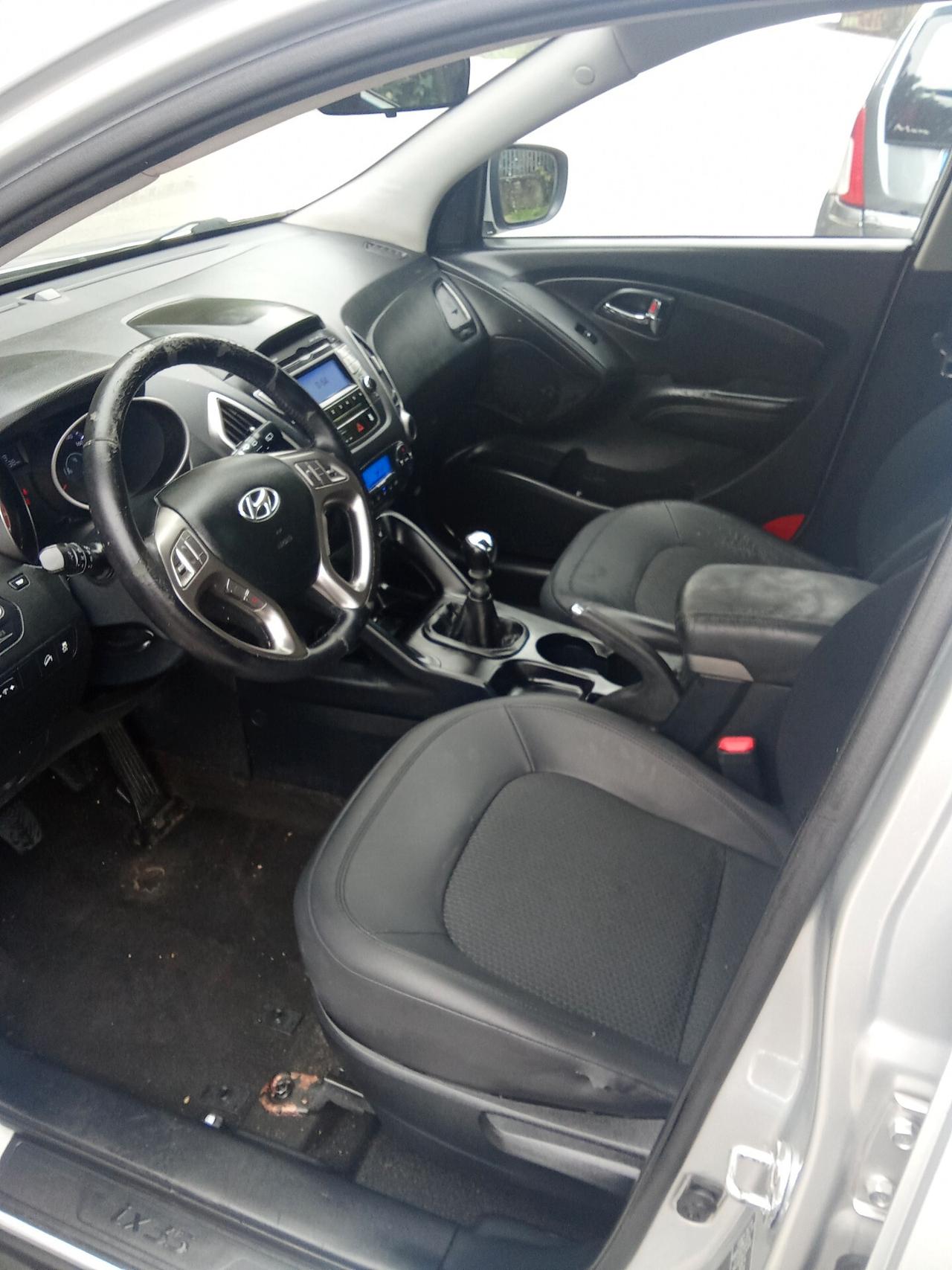 Hyundai iX35 2.0 CRDi 2WD Classic fine 012