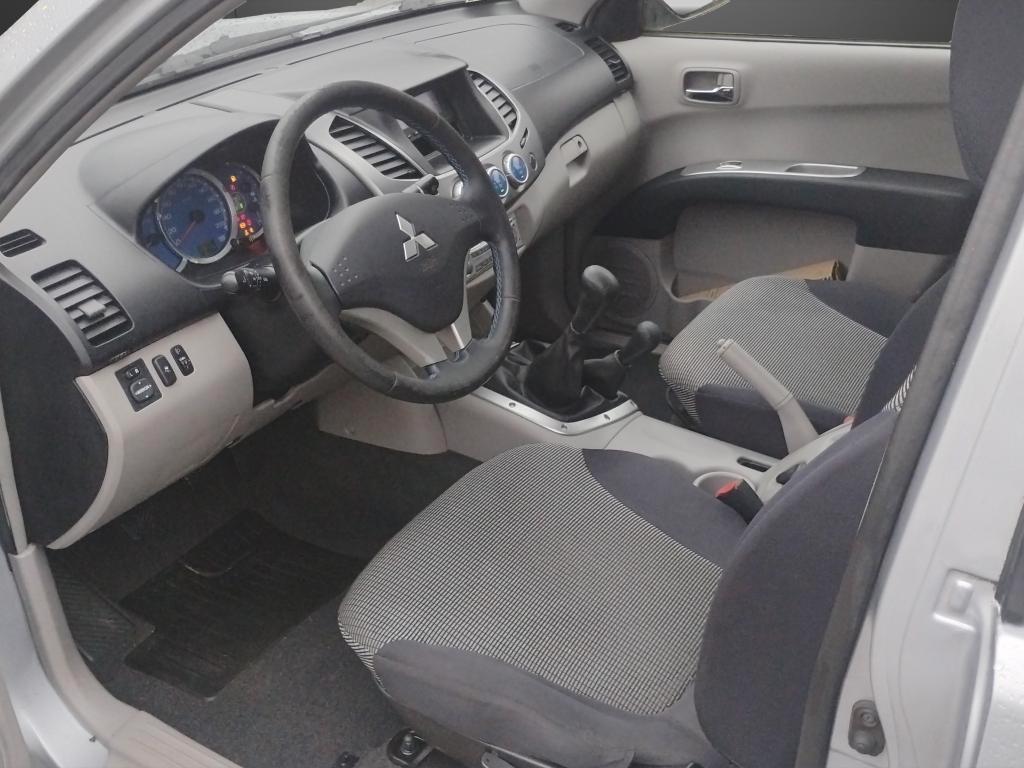 MITSUBISHI L 200 INTENSE CLUB CLAB 4WD.