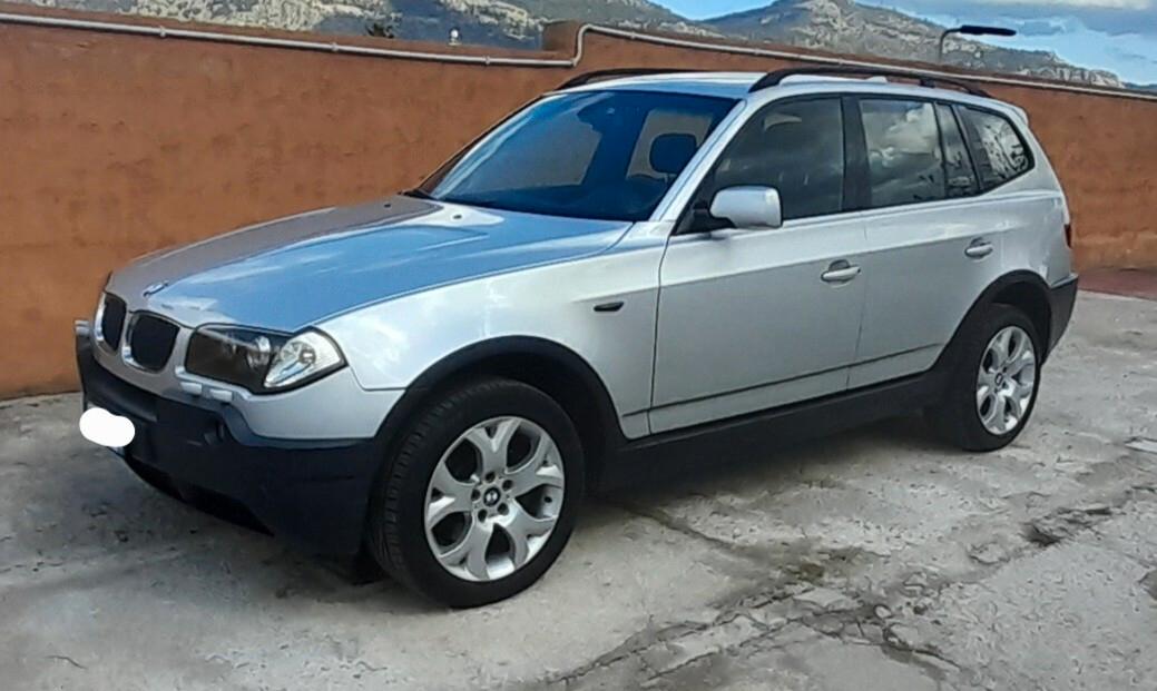 Bmw X3 2.0d cat Futura