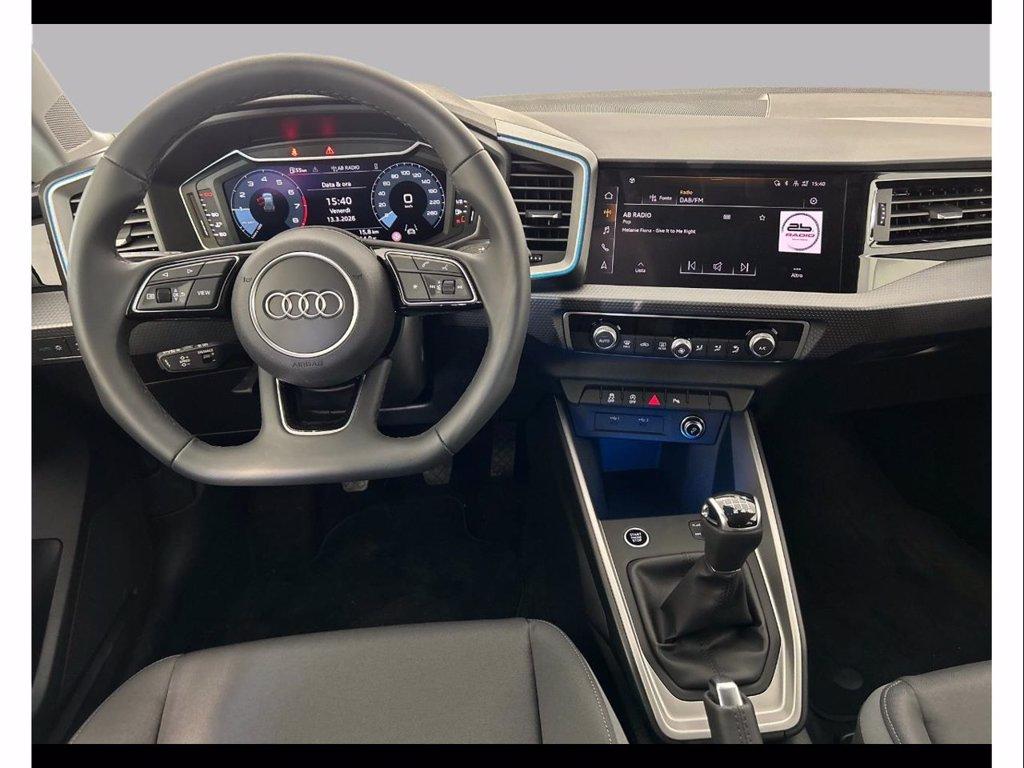 AUDI A1 sportback 30 1.0 tfsi identity black 116cv del 2025