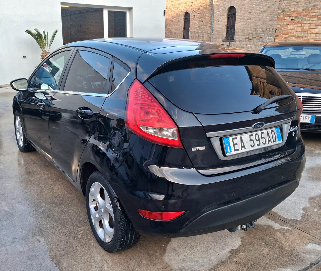 Ford Fiesta Fiesta+ 1.4 TDCi 68CV 5 porte
