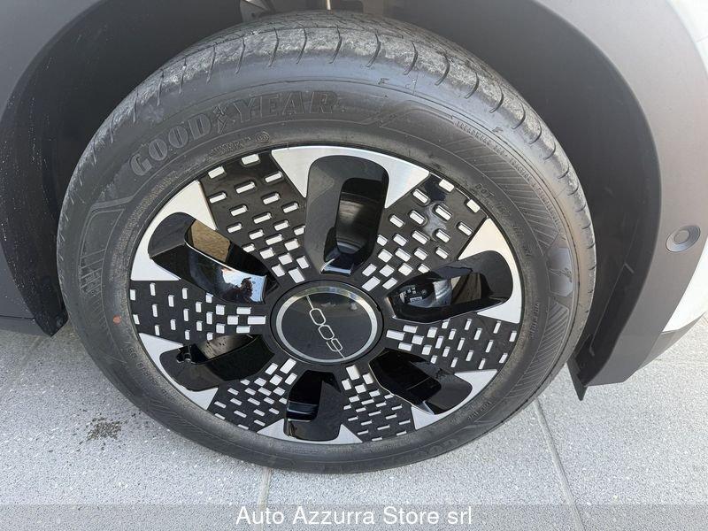 FIAT 600 600 1.2 hybrid La Prima 100cv auto *PRONTA CONSEGNA*