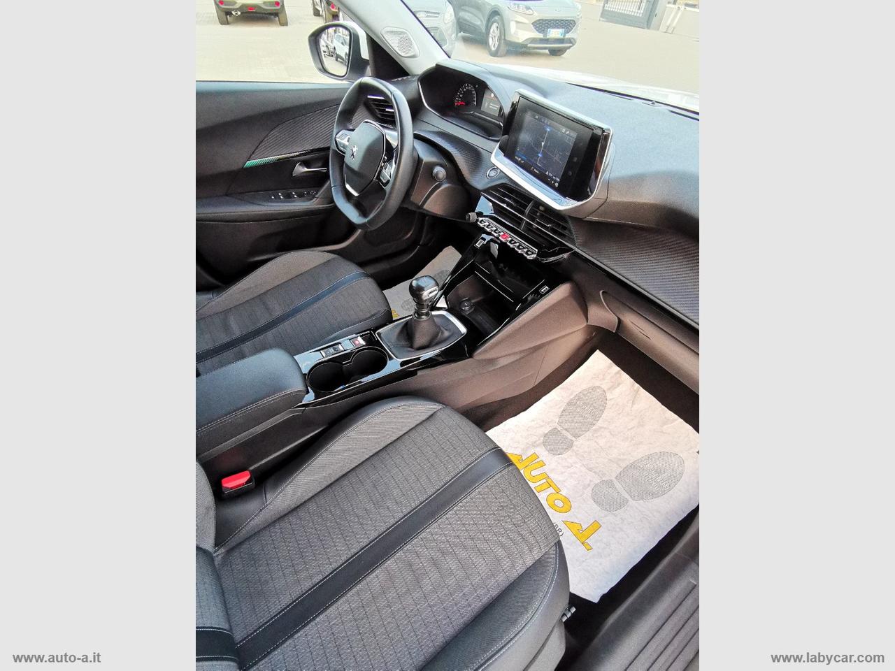PEUGEOT 2008 BlueHDi 110 S&S Allure