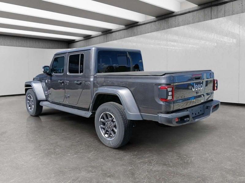 Jeep Gladiator 3.0 V6 Overland 4wd auto 3.0 V6 Overland 4wd auto
