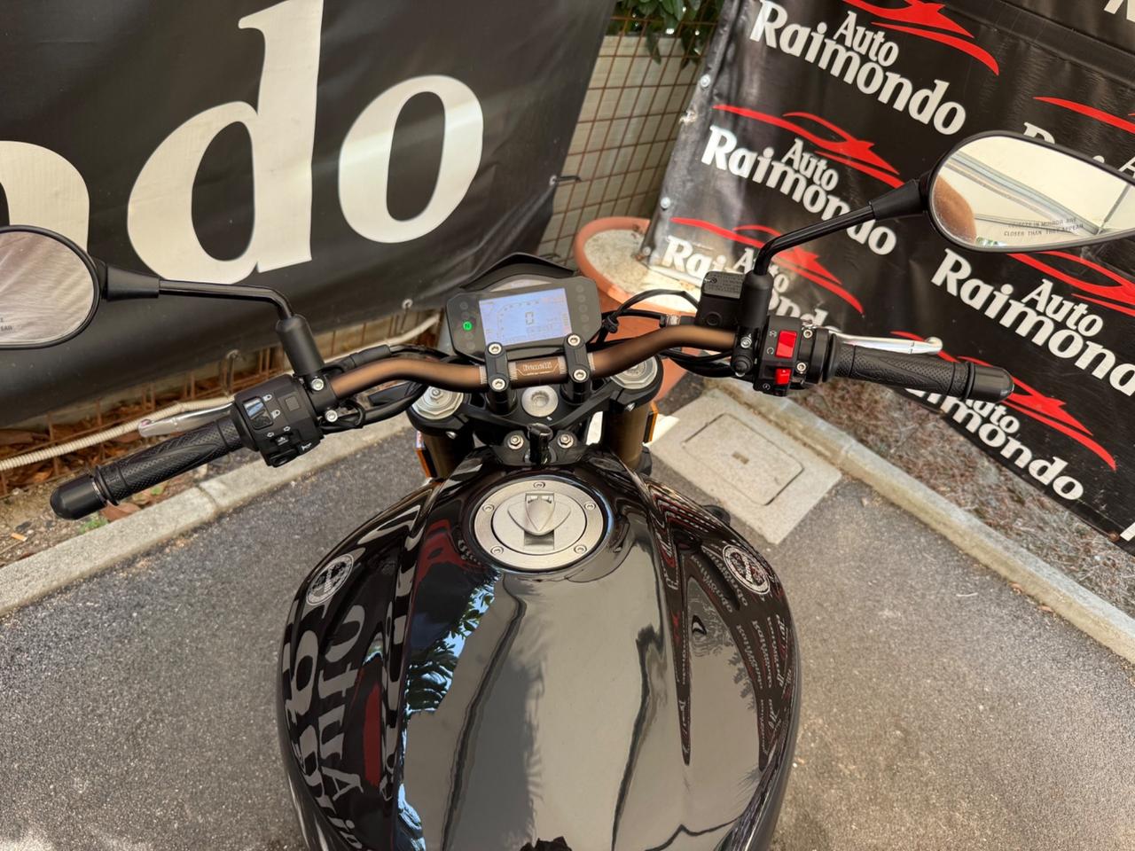 Benelli 752 S
