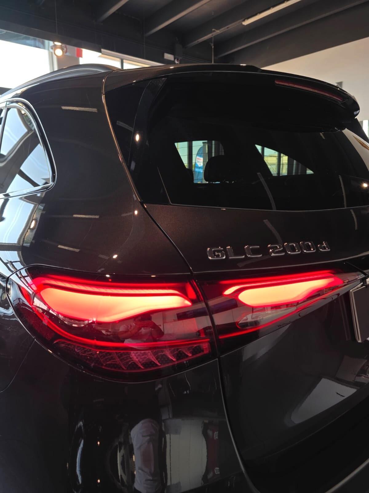 MERCEDES GLC 200d PREMIUM PLUS 4MATIC