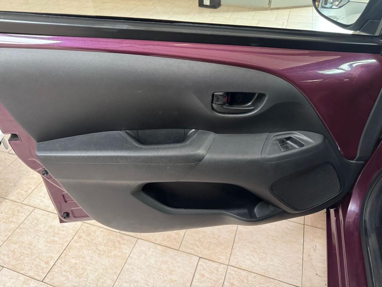 Peugeot 108 VTi 68 5 porte Allure TOP!