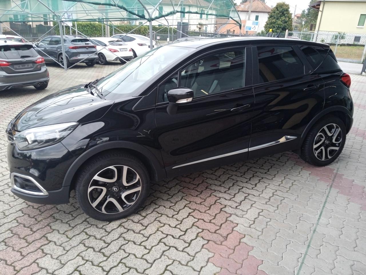 Renault Captur NAVY 17" SENS PARK VETRI SCURI CRUISE CONTROL LIMITATORE DI VELOCITA' VOLANTE MULTIFUNZIONI