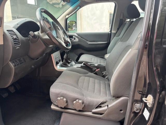Navara 2.5 dCi 190CV 4 porte Double Cab LE Plus 4x4