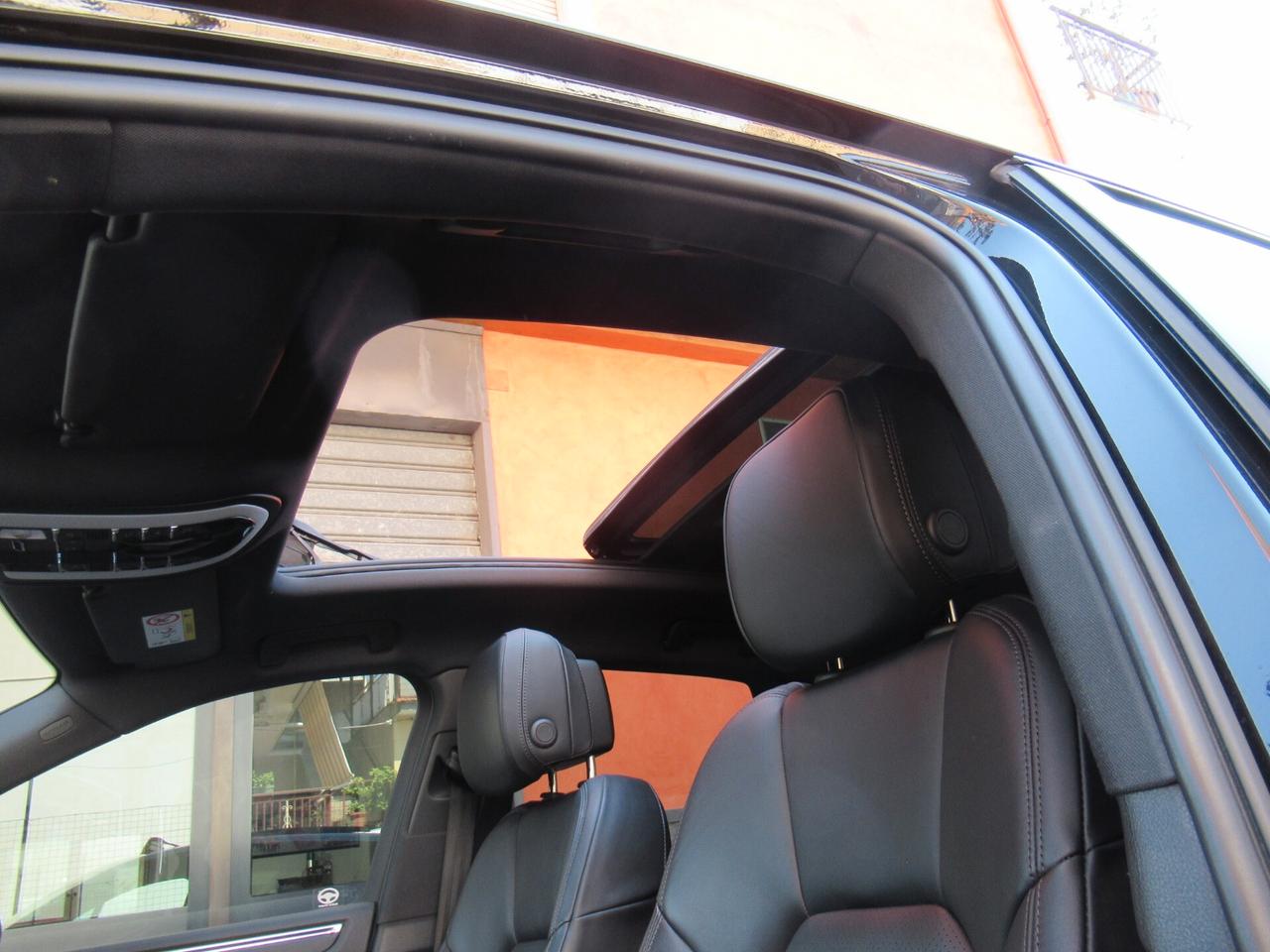 Porsche Macan 2.0 265CV