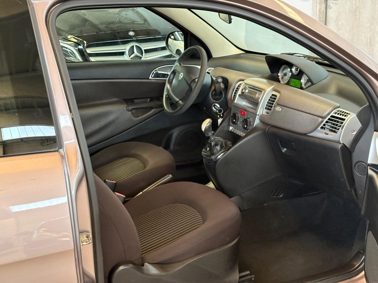 Lancia Ypsilon 1.2 Elle