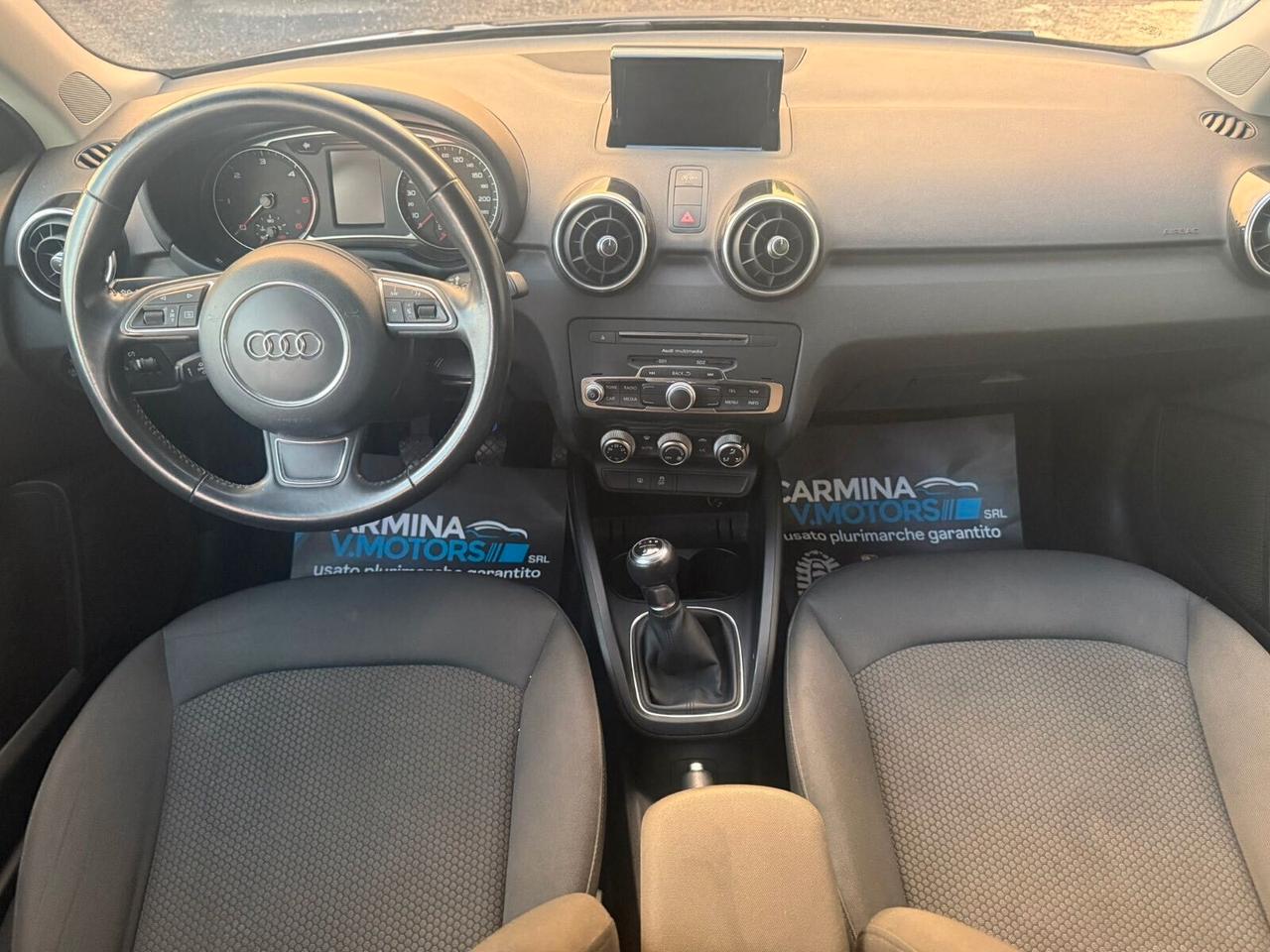Audi A1 1.6 TDI SLINE BICOLORE