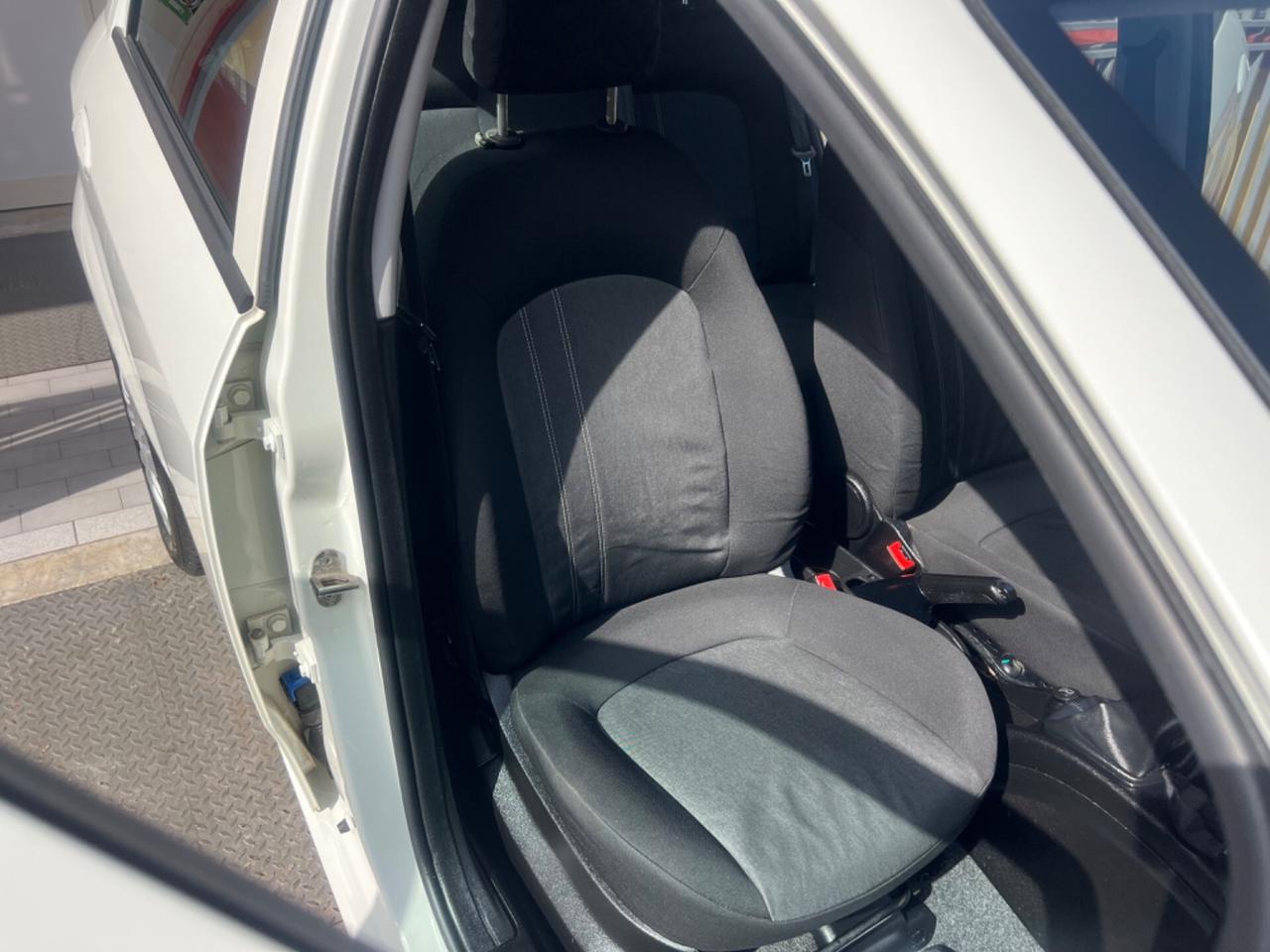 Fiat Punto 1.4 8V 5 porte Easypower Street