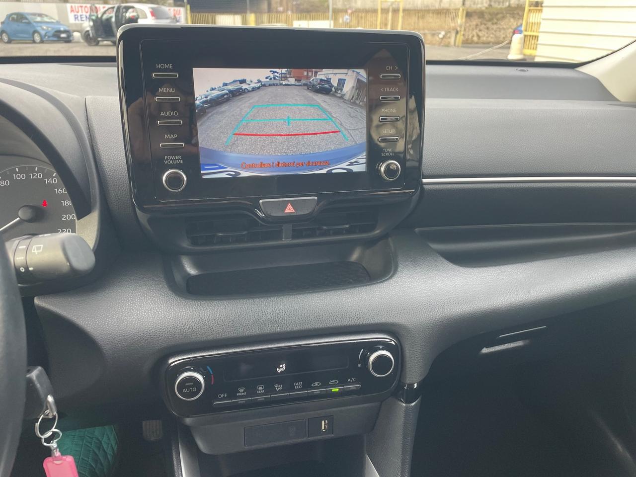 Toyota Yaris 1.5 Hybrid 5 porte Active GARANZIA