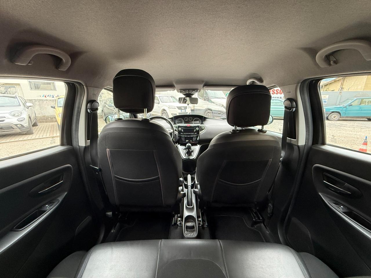 Lancia Ypsilon 1.3 MJT 16V 95 CV 5 porte S&S Platinum