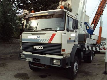 Iveco LKW/TRUCKS 190.30 Piattaforma Aerea 33 MT