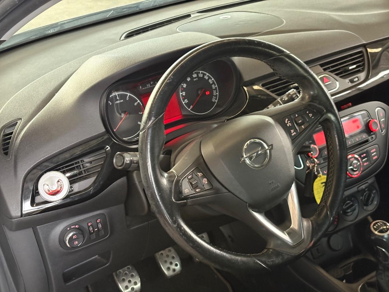 Opel Corsa 1.2 5 porte b-Color