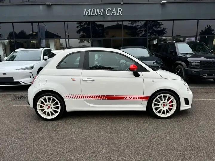 Abarth 500 1.4 Turbo T-Jet Custom