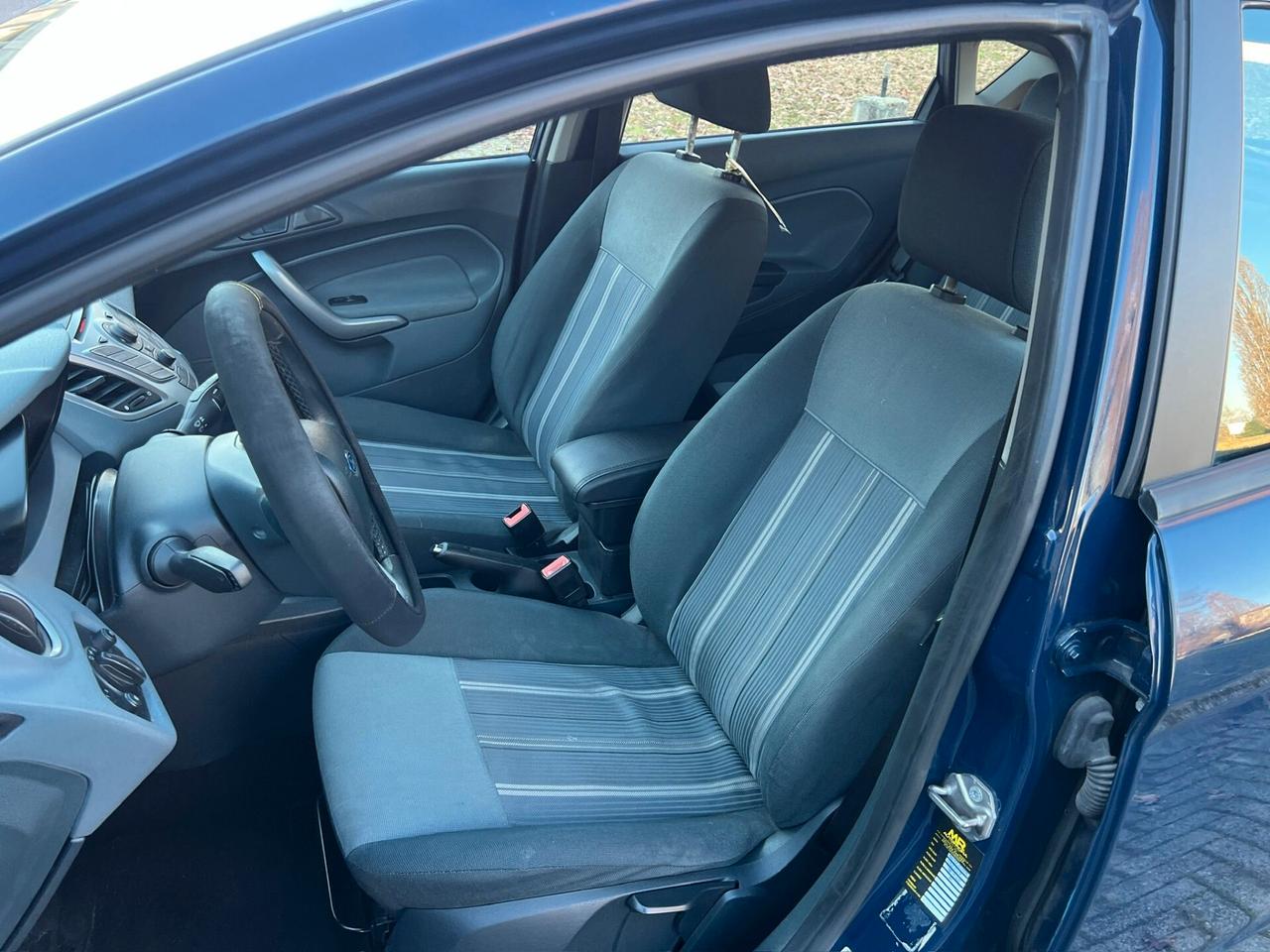 Ford Fiesta 1.4 5 porte Bz.- GPL Titanium