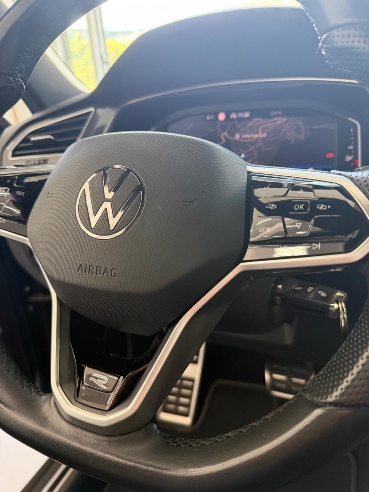 VW Tiguan 2.0 TDI 150 CV SCR DSG R-Line FINANZIABILE