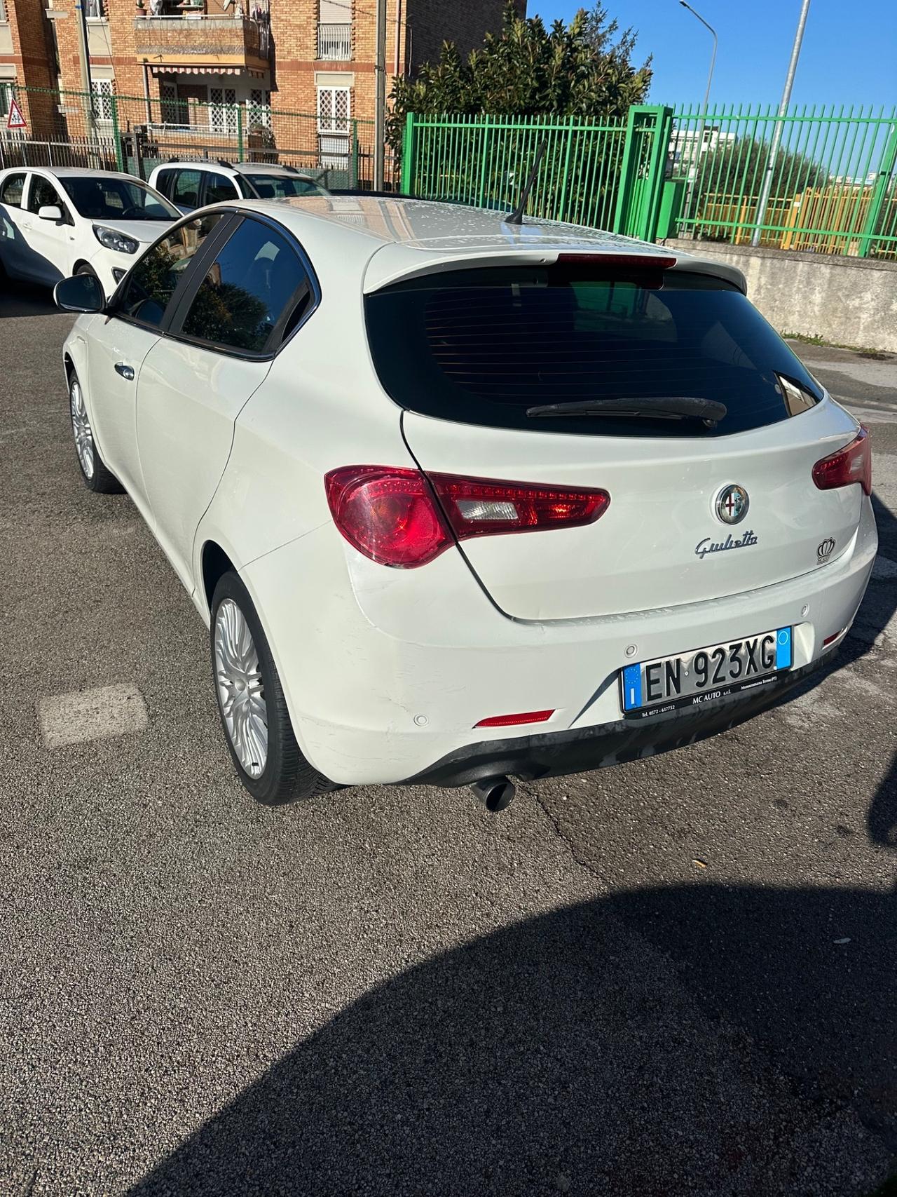 Alfa Romeo Giulietta 1.6 JTDm-2 105 CV Exclusive