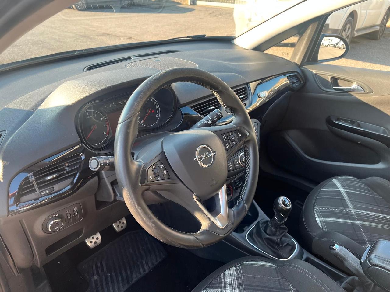 Opel Corsa 1.2 5 porte **NEOPATENTATI**