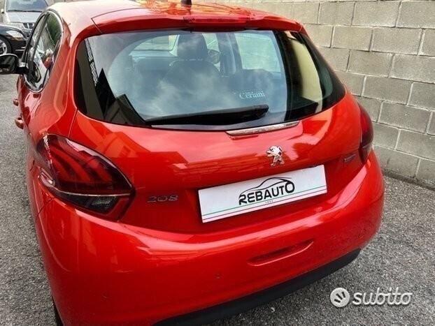 Peugeot 208 BlueHDi 75 5 porte Active