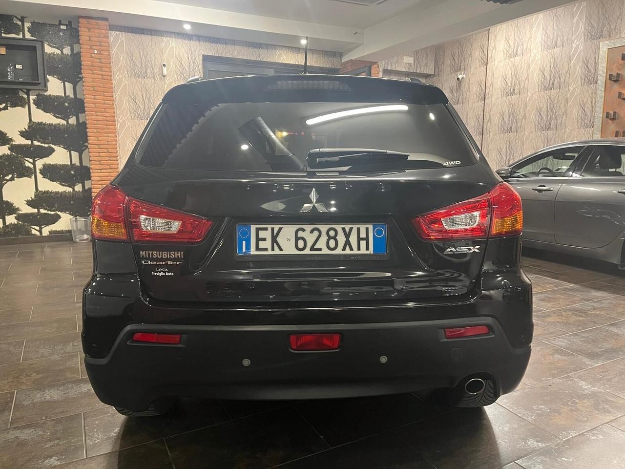 Mitsubishi ASX 1.8 DI-D 150 CV 4WD Intense Panoramic