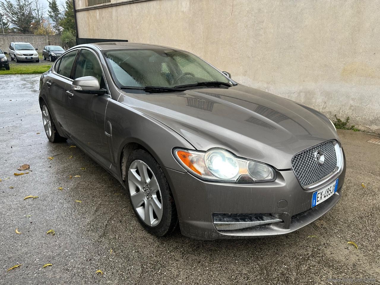 JAGUAR XF 2.7D V6 Luxury